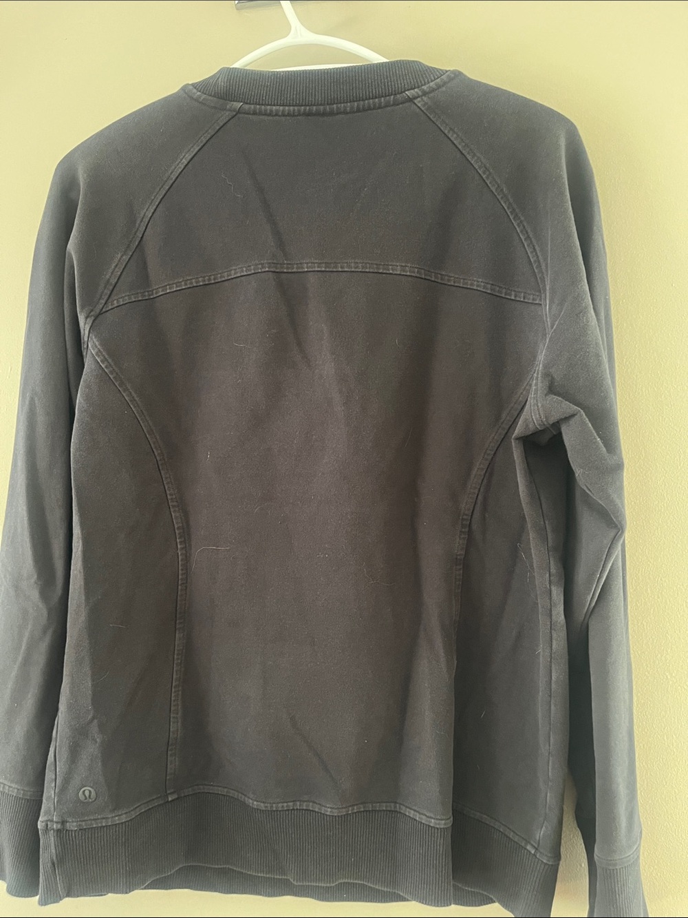 lululemon athletica Black Crewneck Sweatshirt - Picture 2 of 4